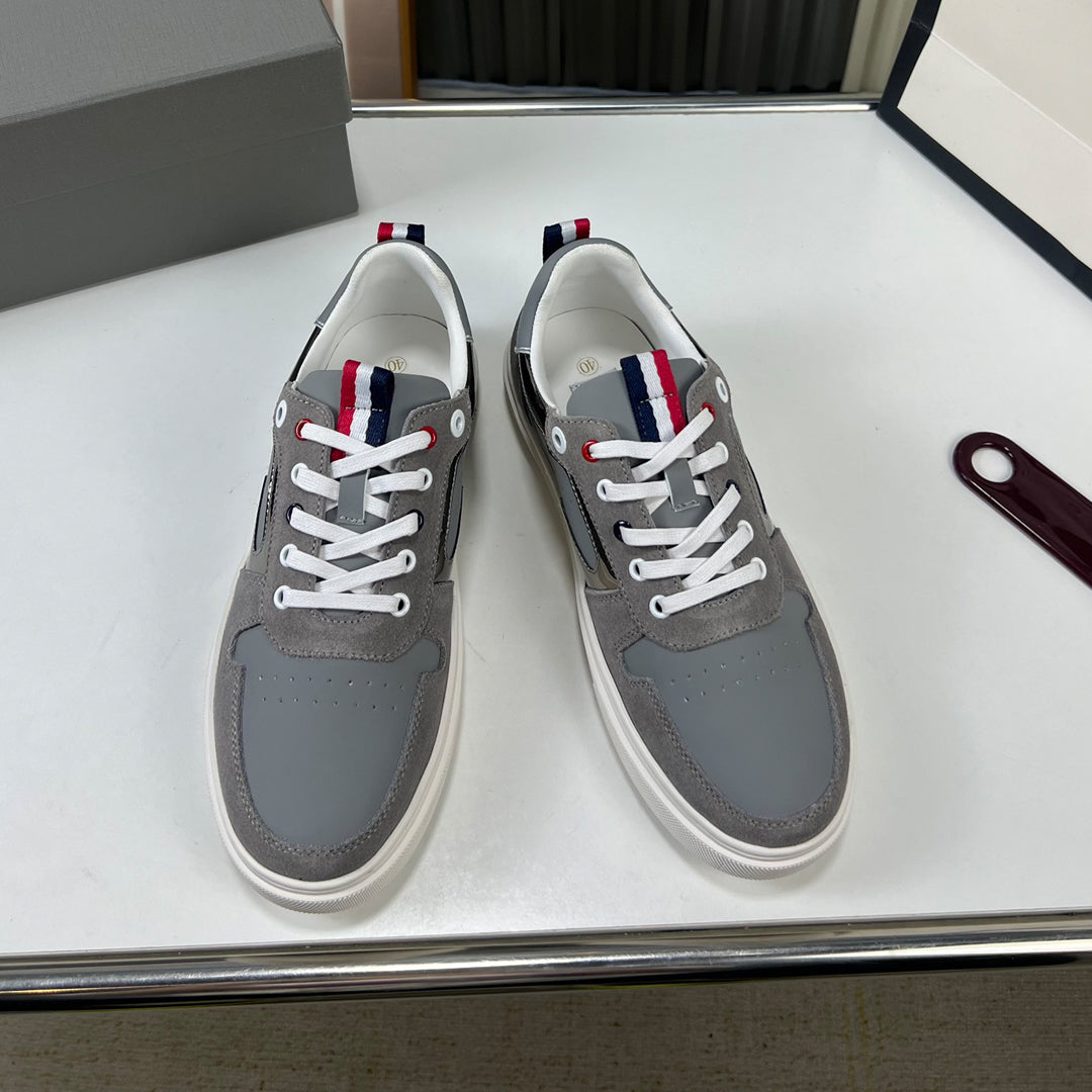 THOM Leather sneakers